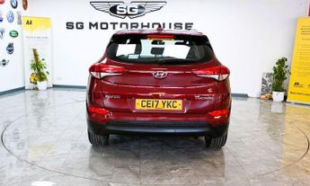 HYUNDAI TUCSON 1.7 CRDi Blue Drive SE Nav SUV 5dr Diesel DCT Euro 6 (s/s) (141 