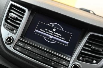 HYUNDAI TUCSON 1.7 CRDi Blue Drive SE Nav SUV 5dr Diesel DCT Euro 6 (s/s) (141 