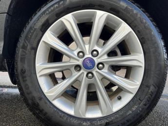 Ford Kuga 2.0 TDCi Titanium Powershift AWD Euro 6 (s/s) 5dr