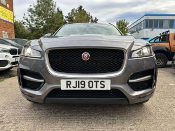 Jaguar F-PACE 2.0 D180 R-Sport Auto AWD Euro 6 (s/s) 5dr