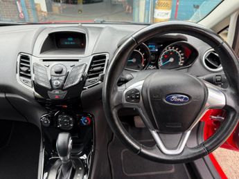 Ford Fiesta 1.6 Zetec Powershift Euro 5 5dr
