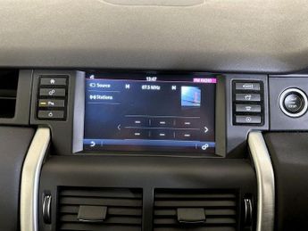 Land Rover Discovery Sport 2.0 eD4 SE Tech Euro 6 (s/s) 5dr (5 Seat)