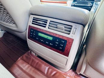 Toyota Land Cruiser ZX