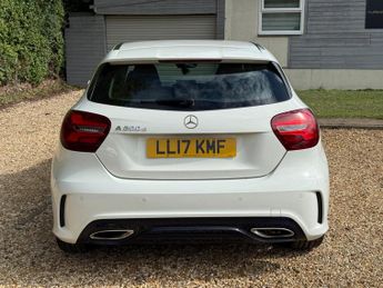 Mercedes-Benz A Class 2.1 A200d AMG Line (Premium) 7G-DCT Euro 6 (s/s) 5dr