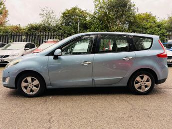 Renault Grand Scenic 1.5 dCi Dynamique TomTom Euro 4 5dr