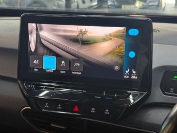 Volkswagen ID.3 Pro Performance 58kWh Life Auto 5dr