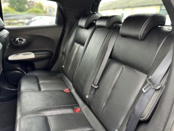 Nissan Juke 1.6 Tekna XTRON Euro 5 5dr