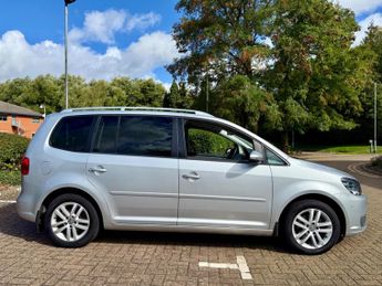 Volkswagen Touran 1.6 TDI SE DSG Euro 5 5dr