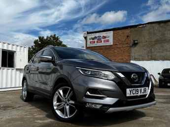 Nissan Qashqai 1.3 DIG-T N-Motion Euro 6 (s/s) 5dr