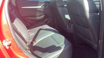 MG MG ZS 72.6kWh Trophy Long Range Auto 5dr