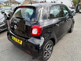 Smart forfour EQ 17.6kWh Prime (Premium) Auto 5dr (22kW Charger)