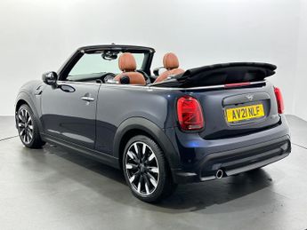 MINI Convertible 1.5 Cooper Exclusive Steptronic Euro 6 (s/s) 2dr