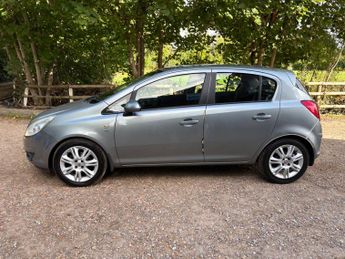 Vauxhall Corsa 1.4i 16v SE 5dr (a/c)