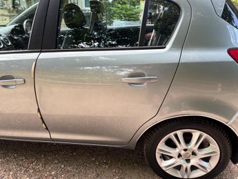 Vauxhall Corsa 1.4i 16v SE 5dr (a/c)