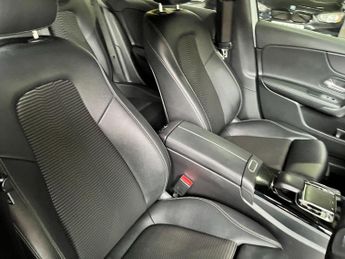 Mercedes-Benz A Class 1.5 A180d Sport (Executive) 7G-DCT Euro 6 (s/s) 5dr