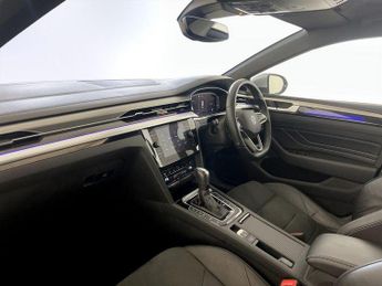 Volkswagen Arteon 2.0 TSI R-Line Shooting Brake DSG Euro 6 (s/s) 5dr
