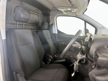 Vauxhall Combo 1.6 Turbo D 2300 Sportive L1 H1 Euro 6 (s/s) 4dr