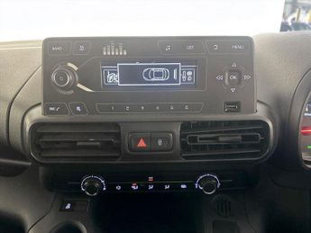 Vauxhall Combo 1.6 Turbo D 2300 Sportive L1 H1 Euro 6 (s/s) 4dr