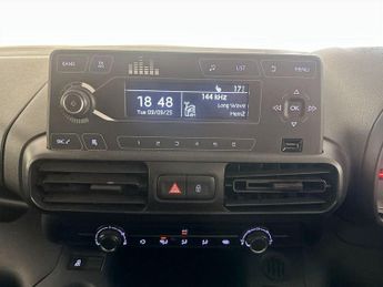 Vauxhall Combo 1.6 Turbo D 2300 Sportive L1 H1 Euro 6 (s/s) 4dr