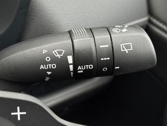 Toyota RAV4 2.5 VVT 18.1kWh GR SPORT SUV 5dr Petrol Plug-in Hybrid CVT 4WD E