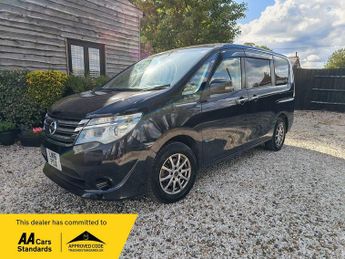 Nissan Serena APPLE/ANDROID CARPLAY 8 SEATS HYBRID