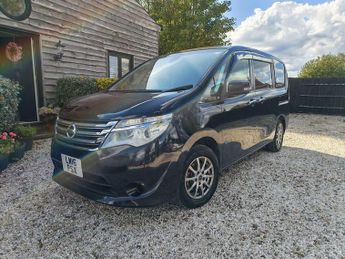Nissan Serena APPLE/ANDROID CARPLAY 8 SEATS HYBRID