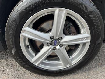 Volvo XC90 2.4 D5 R-Design Geartronic AWD 5dr