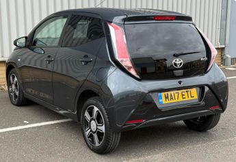 Toyota AYGO 1.0 VVT-i x-clusiv3 x-shift Euro 6 5dr
