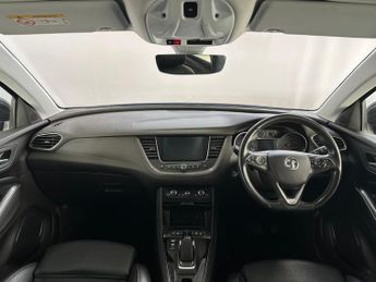Vauxhall Grandland X 1.6 13.2kWh Business Edition Nav Premium Auto Euro 6 (s/s) 5dr