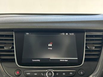 Vauxhall Grandland X 1.6 13.2kWh Business Edition Nav Premium Auto Euro 6 (s/s) 5dr