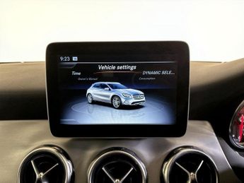 Mercedes-Benz GLA 1.6 GLA200 AMG Line (Premium Plus) Euro 6 (s/s) 5dr