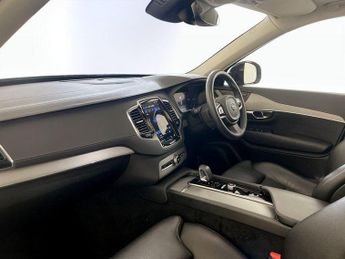Volvo XC90 2.0h T8 Recharge 18.8kWh Plus Auto 4WD Euro 6 (s/s) 5dr