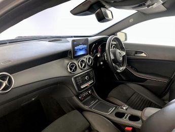 Mercedes-Benz GLA 1.6 GLA200 AMG Line (Premium) 7G-DCT Euro 6 (s/s) 5dr