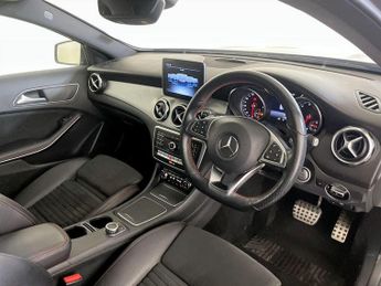 Mercedes-Benz GLA 1.6 GLA200 AMG Line (Premium) 7G-DCT Euro 6 (s/s) 5dr