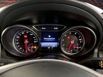 Mercedes-Benz GLA 1.6 GLA200 AMG Line (Premium) 7G-DCT Euro 6 (s/s) 5dr