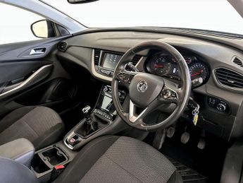 Vauxhall Grandland X 1.2 Turbo SE Euro 6 (s/s) 5dr
