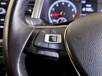 Volkswagen T-Roc 1.0 TSI Design Euro 6 (s/s) 5dr