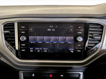 Volkswagen T-Roc 1.0 TSI Design Euro 6 (s/s) 5dr