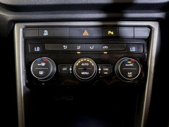 Volkswagen T-Roc 1.0 TSI Design Euro 6 (s/s) 5dr
