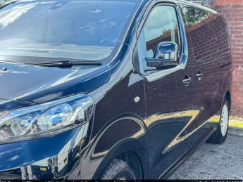 Toyota PROACE Verso 1.5D Shuttle Medium MPV MWB Euro 6 (s/s) 5dr (9 Seat)