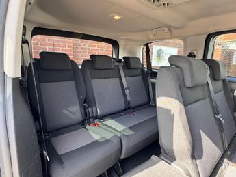 Toyota PROACE Verso 1.5D Shuttle Medium MPV MWB Euro 6 (s/s) 5dr (9 Seat)