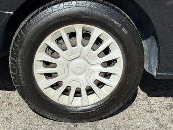 Toyota PROACE Verso 1.5D Shuttle Medium MPV 5dr Diesel Manual MWB Euro 6 (s/s) (9 Se