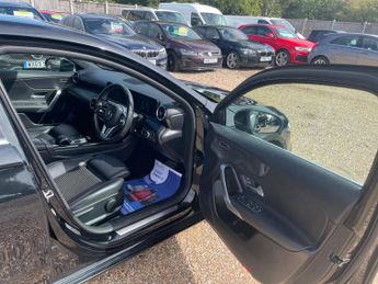 Mercedes-Benz A Class 1.5 A180d Sport (Executive) 7G-DCT Euro 6 (s/s) 5dr