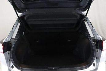 Nissan Qashqai 1.3 DIG-T MHEV Acenta Premium Euro 6 (s/s) 5dr