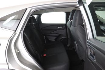 Nissan Qashqai 1.3 DIG-T MHEV Acenta Premium Euro 6 (s/s) 5dr