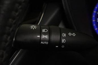 Toyota Corolla 1.8 VVT-h Icon Tech CVT Euro 6 (s/s) 5dr