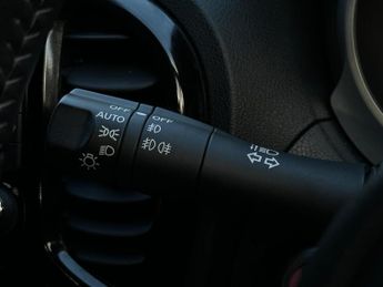Nissan Juke 1.6 Tekna Euro 6 5dr