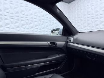 Mercedes-Benz E Class 2.1 E250 CDI AMG Sport G-Tronic+ Euro 5 (s/s) 2dr