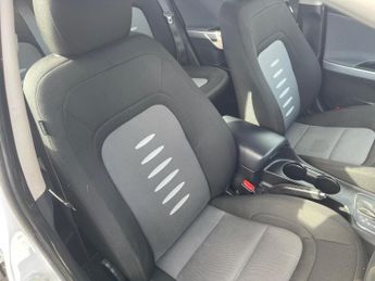 Kia Ceed 1.6 CRDi 2 Sportswagon Auto Euro 5 5dr