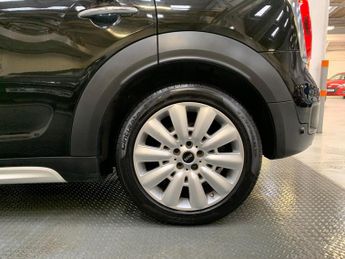 MINI Countryman 1.5 7.6kWh Cooper SE Auto ALL4 Euro 6 (s/s) 5dr